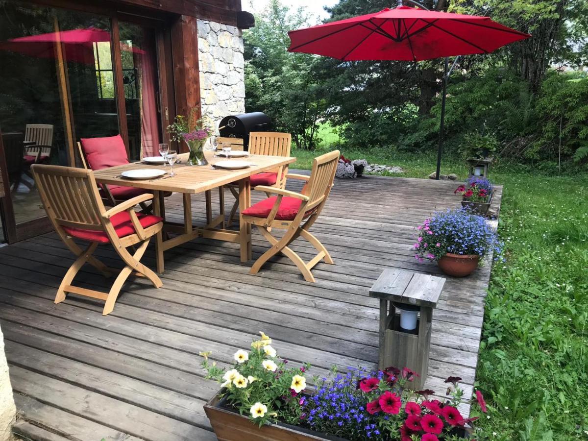 Thendia Montblanc Villa Les Houches Bagian luar foto