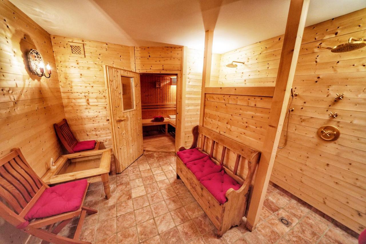Thendia Montblanc Villa Les Houches Bagian luar foto